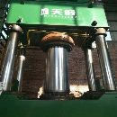 天津锻压厂1000吨四柱式液压机